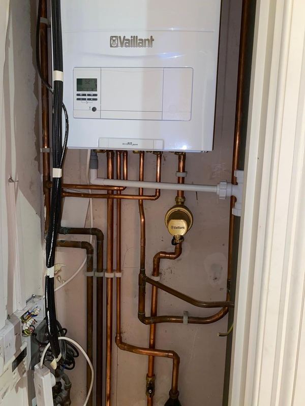 Vaillant ecoFIT Pure combi boiler installation with copper pipework by Magico Plumbing And Heating, Gas Safe registered plumber